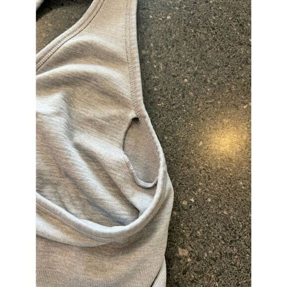 Champion and New Balance bundle - Picture 7 of 10